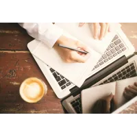 White Paper для B2B (Отраслевой Отчет)